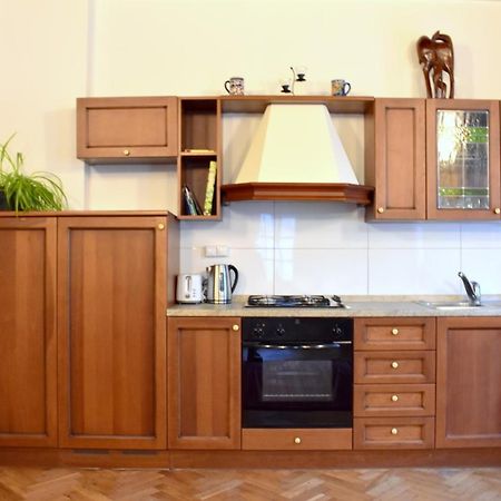 Apartment Lesser Town! ปราก ภายนอก รูปภาพ